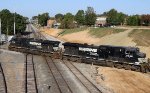 NS 8910 & 9648 lead train E25 southbound across Boylan Junction